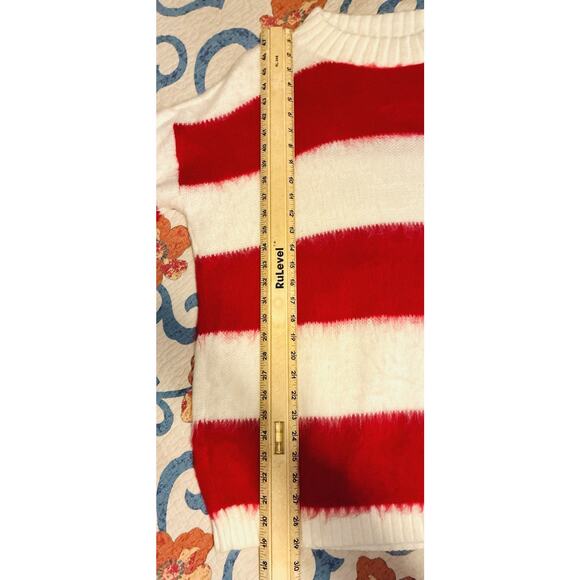 NWT Woman BP STRIPED OVERSIZED BRUSHED SWEATER Size S Fuzzy Long Slve White Red - Picture 9 of 10